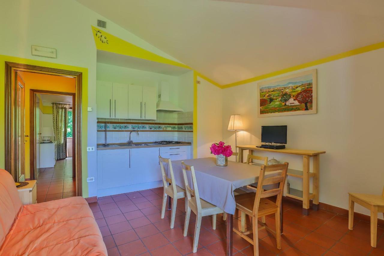 Residence Il Castagno Pistoia Exterior photo